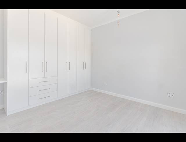 4 BEDROOM FREEHOLD FOR SALE IN PARKLANDS NORTH
